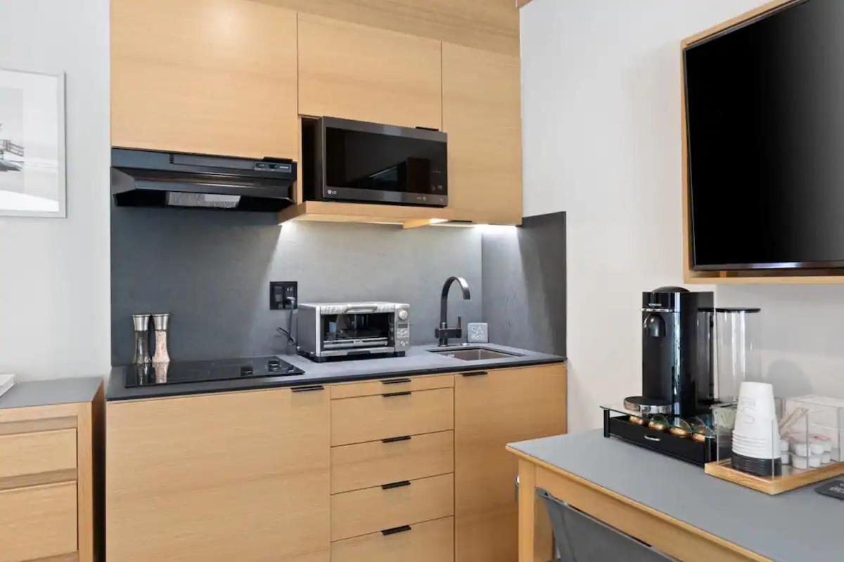 Sa Carbon Apartment Malibu